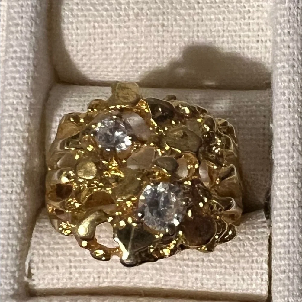 Vintage Men’s Gold Tone Nugget Cluster Ring with Clear Stone Accents - Size 11